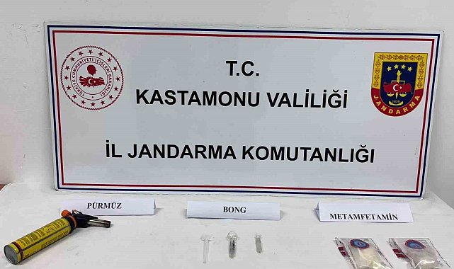 Toprağa gömdüğü uyuşturucuyu jandarmadan gizleyemedi: 1 tutuklama