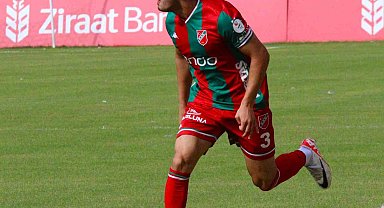 Trabzonspor, Karşıyaka'nın genç oyuncusu Ferdi Burgaz'ı istiyor