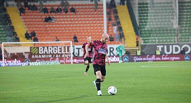 Trendyol Süper Lig: Alanyaspor: 5 - Başakşehir: 4