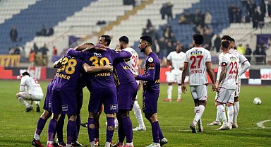 Trendyol Süper Lig: Eyüpspor: 1 - Sivasspor: 0
