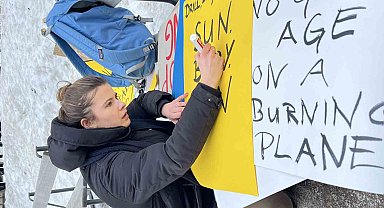 Trump Davos'ta protesto edildi