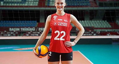 Türk Hava Yolları Kadın Voleybol Takımı, Hanna Orthmann'ı kadrosuna kattı