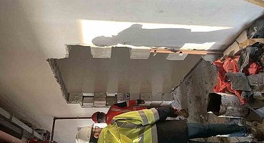 Üniversite kampüsündeki inşaatın 4. katından düşen işçi hayatını kaybetti