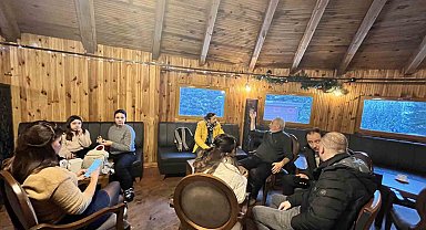 Üniversiteliler, Türkiye'nin saklı cenneti Ilgaz Dağı'nda vakit geçirdi