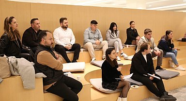 Ünlü edebiyatçılar Kepez'de anıldı