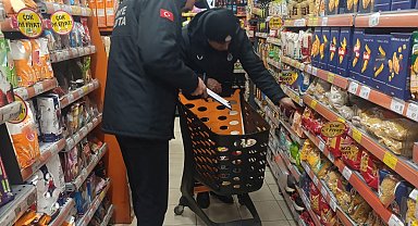 Ünye'de zabıta ekiplerinden market ve fırın denetimleri