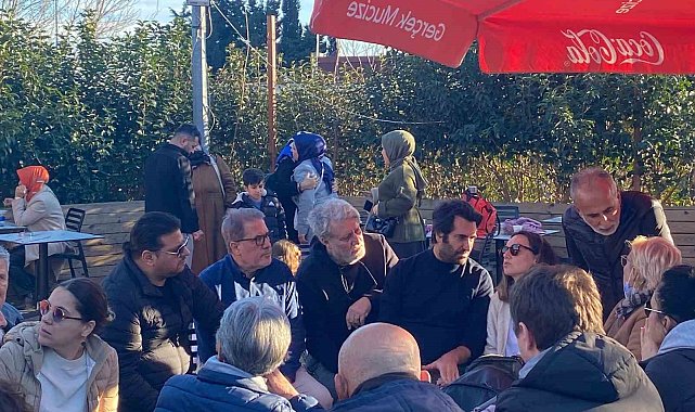 Usta sanatçı Edip Akbayram'ın ailesinden açıklama: "Sevenlerinden dua bekliyoruz"