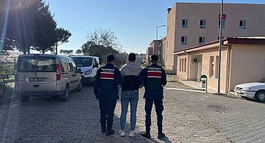 Uyuşturucu satın almak ve kullanmak suçundan aranan şahıs yakalandı