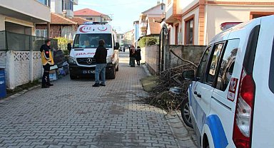 Yalnız yaşadığı evde komşusu tarafından ölü bulundu