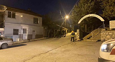 Yalnız yaşayan yaşlı kadın evinde ölü bulundu