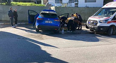 Yalova'da sürücüsü kalp krizi geçiren cip duvara çarptı: 1 ölü, 1 yaralı