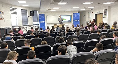 Yaş gruplarına göre farklı eğitimler veriliyor