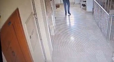 Yaşlı kadını 'Polis' diyerek kandırıp 1 milyon 500 bin lira dolandırdı, alem yaparken yakalandı