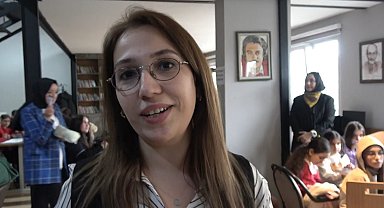 Yazar Nur Dombaycı Tavşanlı'da çocuklarla buluştu