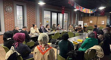 Yazarlar okuyucular ile buluşturuluyor