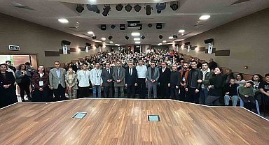 Yozgat'ta ilk defa kurulan Şehir Tiyatrosu seyircisi ile buluştu