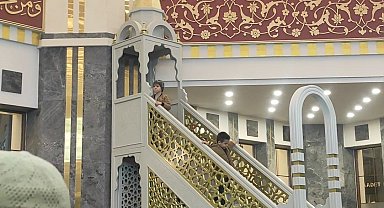 Yozgat'ta kandil programındaki çocuklar, cemaati gülümsetti