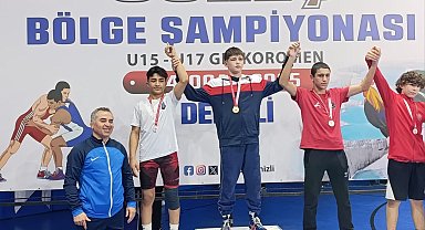 Yunusemreli güreşçiler yılın ilk madalyalarını Denizli'de aldı