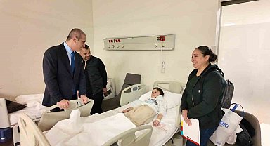 Yüreğir Kaymakamlığı 90 çocuğu sünnet ettirdi