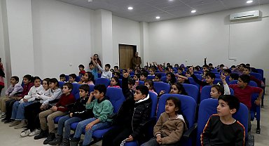 Zabıtadan okullarda trafik eğitimi