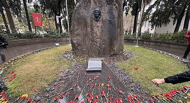 Zübeyde Hanım vefatının 102. yıl dönümünde mezarı başında anıldı