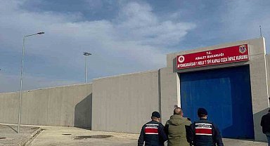 22 yıl hapis cezasıyla aranan şahsı jandarma yakaladı