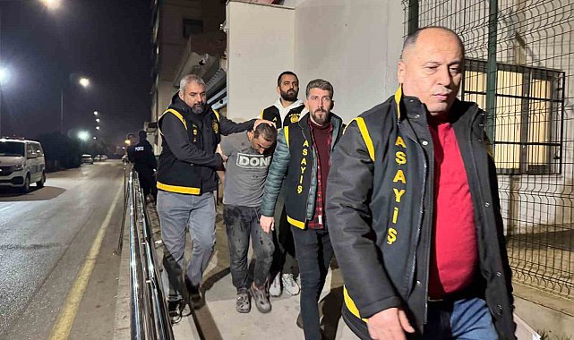 3 gün boyunca AVM havalandırmasında saklanan hırsız yakalandı