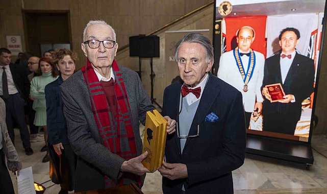 '5. Şinasi Develi Mersin Kent Ödülü', Fazıl Tütüner'e verildi