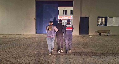 4 ayrı suçtan aranan şahsı JASAT yakaladı