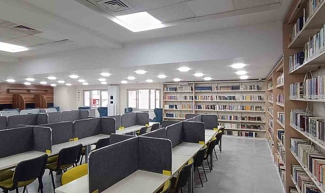 724 Merkez Halk Kütüphanesi yenileniyor