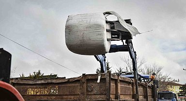 ABB'nin mısır silajı desteği ilçe ilçe devam ediyor