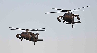 ABD'de yolcu uçağıyla çarpışan askeri helikopterin kara kutusu bulundu