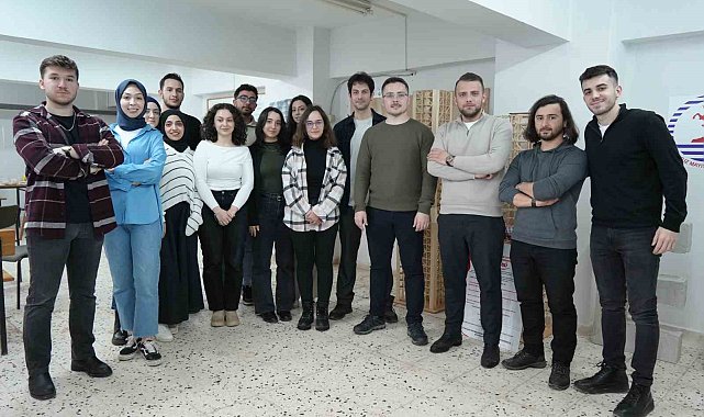 ABD'deki 'Depreme Dayanıklı Yapı Tasarım Yarışması'nda Türkiye'yi temsil edecek öğrencilerin yoğun çalışması