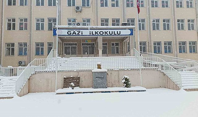 Adıyaman'da eğitime kar engeli