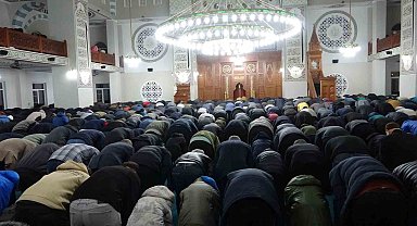 Adıyaman'da ilk teravih namazı kılındı