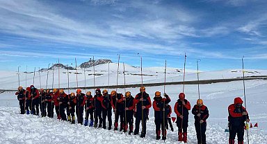 AFAD'dan Van'da çığ eğitimi