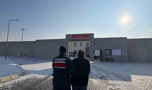 Afyonkarahisar'da kaçak şahıs yakalandı