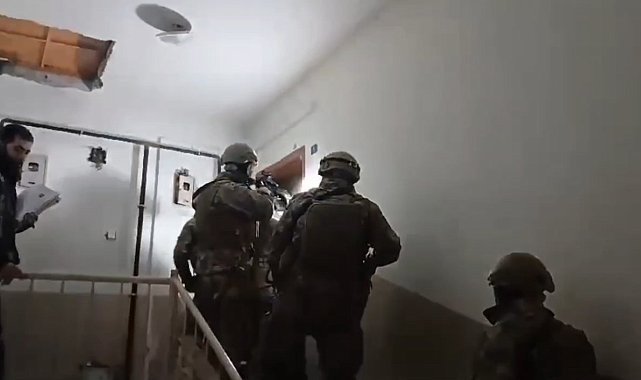 Ağrı'da çeşitli suçlarlardan aranan 8 kişi yakalandı