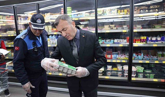 Akdeniz zabıtası zincir marketleri denetledi