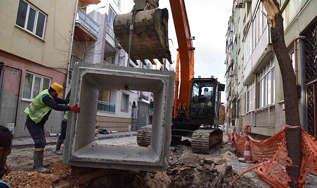 Akhisar'da yağmur suyu sorununa çözüm