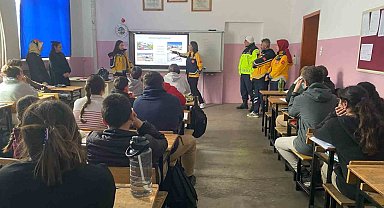 Alpullu'da "Fermuar Sistemi ile Yaşama Yol Ver" kampanyası tanıtıldı