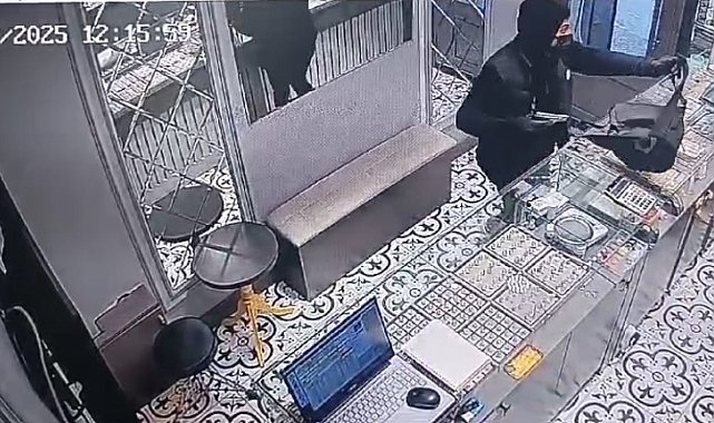Altın dolu çanta son anda dolaba takıldı, soyguncu kısa sürede yakalandı