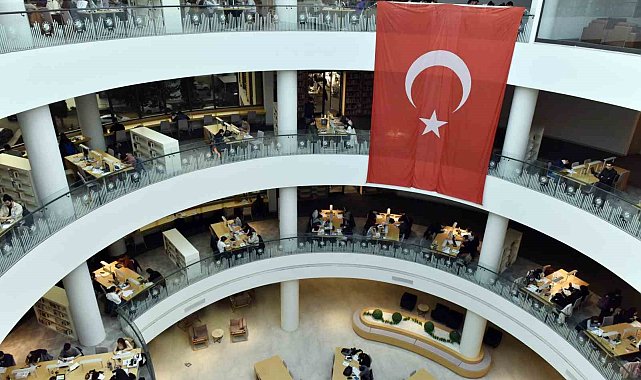 Antalya Kütüphanesi 2024'te 1 milyondan fazla ziyaretçiyi ağırladı