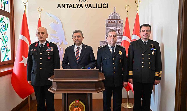 Antalya Valisi Hulusi Şahin: "2025'te denetimler yoğunlaşacak"