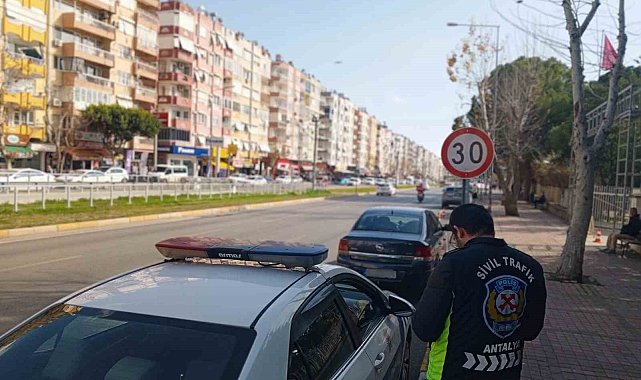 Antalya'da 1 haftada 55 bin 854 araç denetlendi