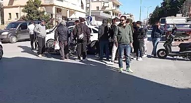 Antalya'da motosiklet ile otomobil çarpıştı: 1 ağır yaralı