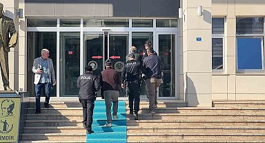 Antalya'da palet hırsızları yakayı ele verdi