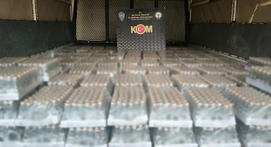 Antalya'da son bir haftada düzenlenen operasyonlarda 15 kişi tutuklandı