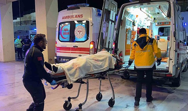 Antalya'da yolcu otobüsü şarampole uçtu: 10'u ağır 33 yaralı