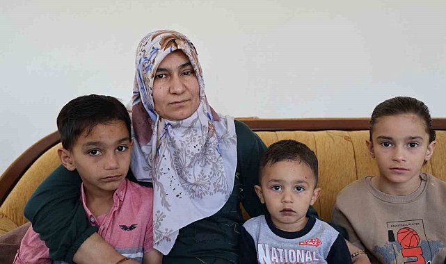 Asrın felaketinden 40 günlük bebeği ile kurtulan kadın yaşadıklarını anlattı